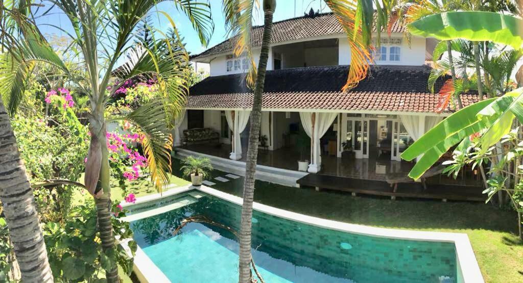 Villa Jalun スミニャック エクステリア 写真